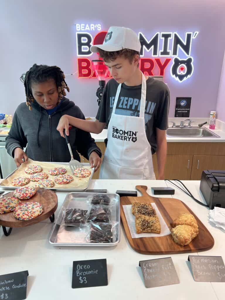 Bear’s_Boomin’_Bakery